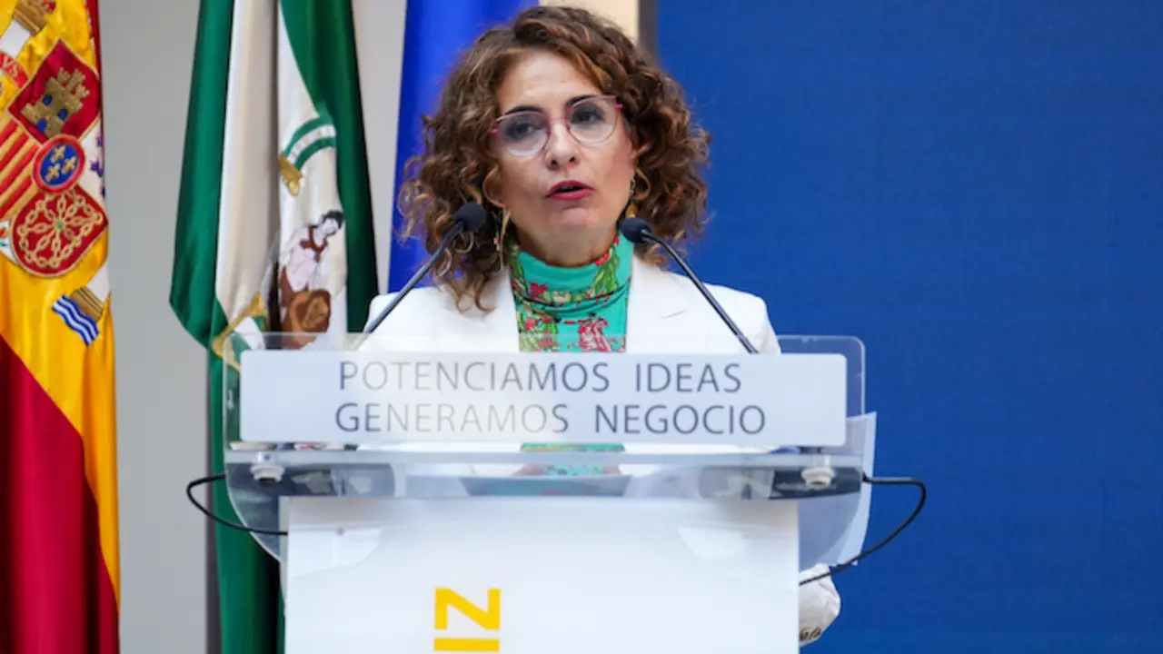La vicepresidenta primera del Gobierno y ministra de Hacienda, Mar&iacute;a Jes&uacute;s Montero. / Archivo / EP