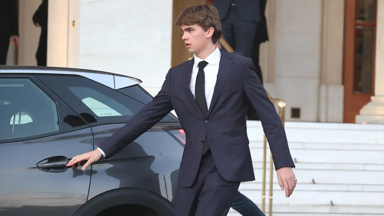 Miguel Urdangarin a su llegada al hotel Grande Bretagne. / Ra&uacute;l Terrel
