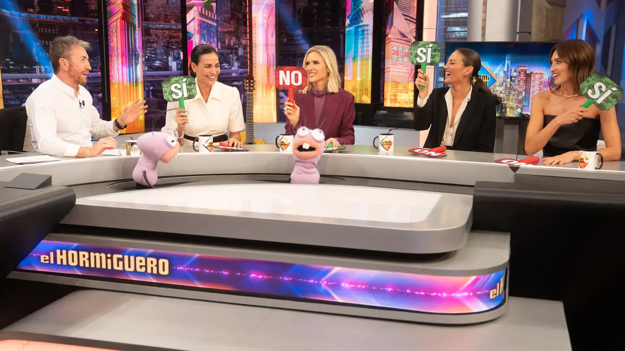 Las modelos en el programa de ayer de El Hormiguero con Pablo Motos. / A3Media