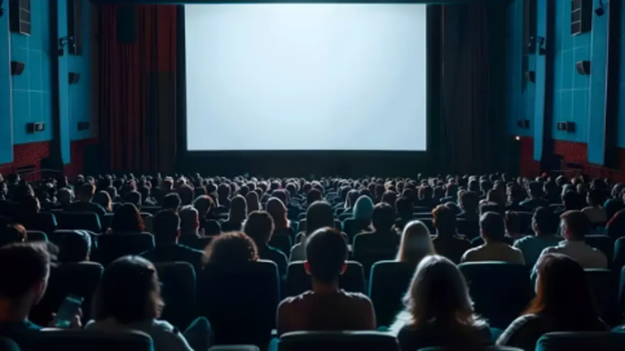 El mal tiempo es el mejor escenario para acudir a una sala de cine. / A.S.
