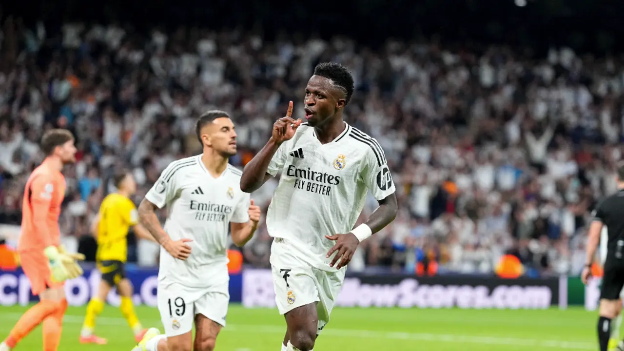 Vinicius Junior del Real Madrid celebra un gol durante el partido de la UEFA Champions League 2024/25 Liga Fase MD3 entre el Real Madrid CF y el Borussia Dortmund en el Estadio Santiago Bernabeu el 22 de octubre de 2024, en Madrid, Espa&ntilde;a.
Fecha: 22/10/2024.
Firma: AFP7 / Europa Press