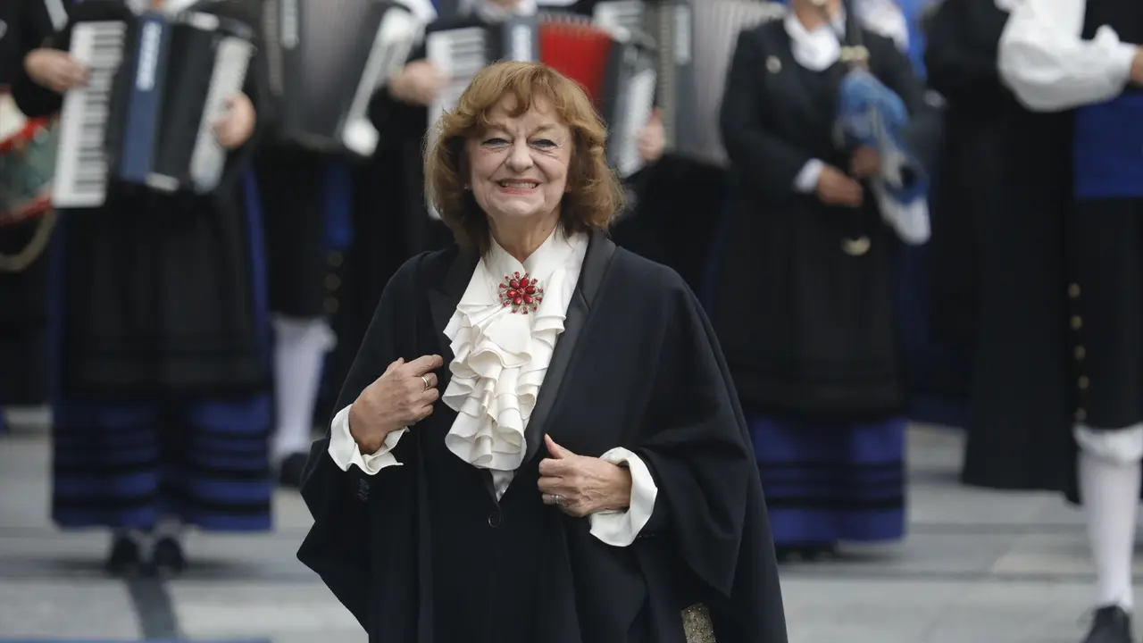 La poeta y ensayista, Ana Blandiana, premio Princesa de Asturias de las Letras 2024. / Jorge Peteiro