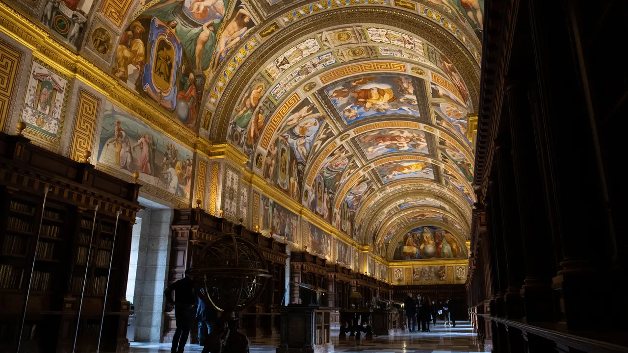 Vista general de la Real Biblioteca del Monasterio de San Lorenzo de El Escorial. / Rafael Bastante