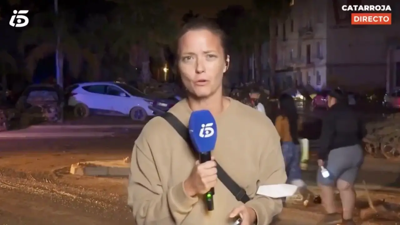 La periodista Mar&iacute;a Casado, sobre lo que est&aacute; pasando en Valencia.