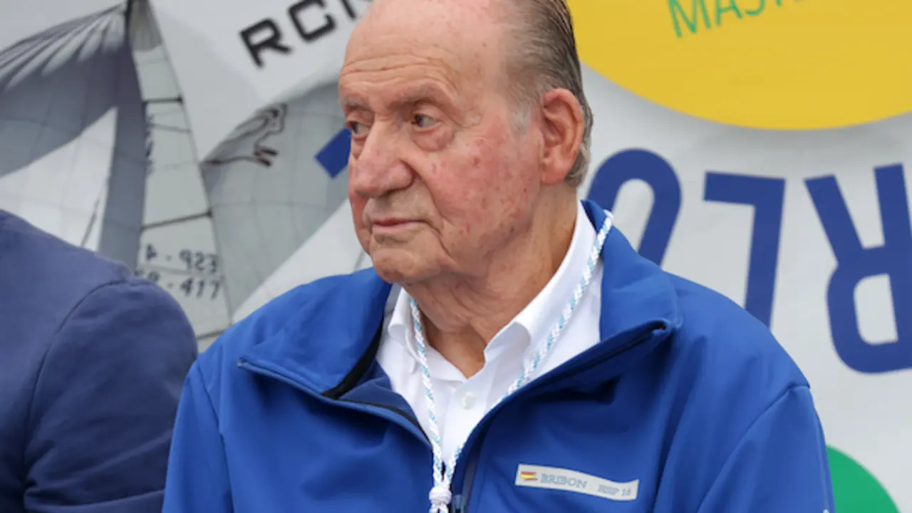 El Rey Emerito, Don Juan Carlos de Borb&oacute;n. / Jos&eacute; Ram&oacute;n Hernando