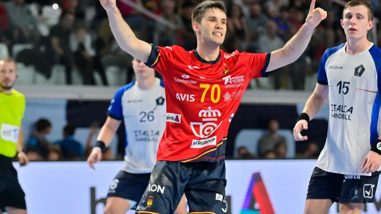 Los 'Hispanos' superan tambi&eacute;n a Letonia en el camino al Europeo. / RFEBM