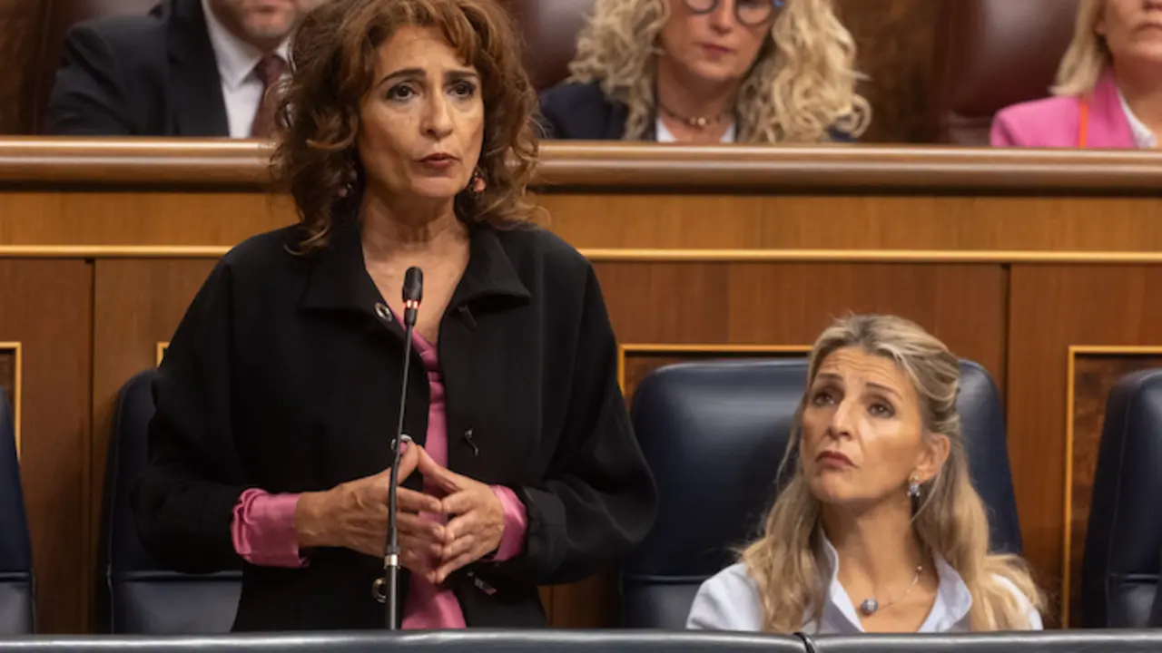 a vicepresidenta segunda y ministra de Hacienda, Mar&iacute;a Jes&uacute;s Montero. / EP