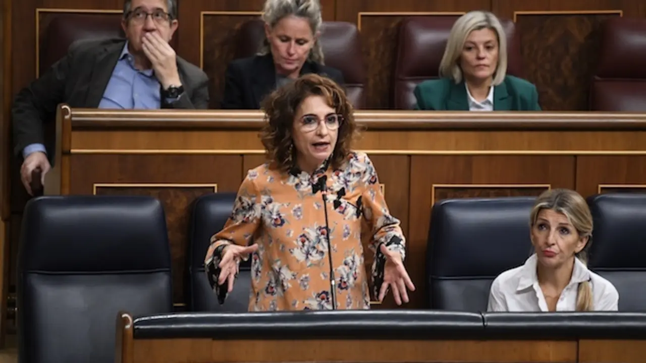 La vicepresidenta primera y ministra de Hacienda, Mar&iacute;a Jes&uacute;s Montero. / EP