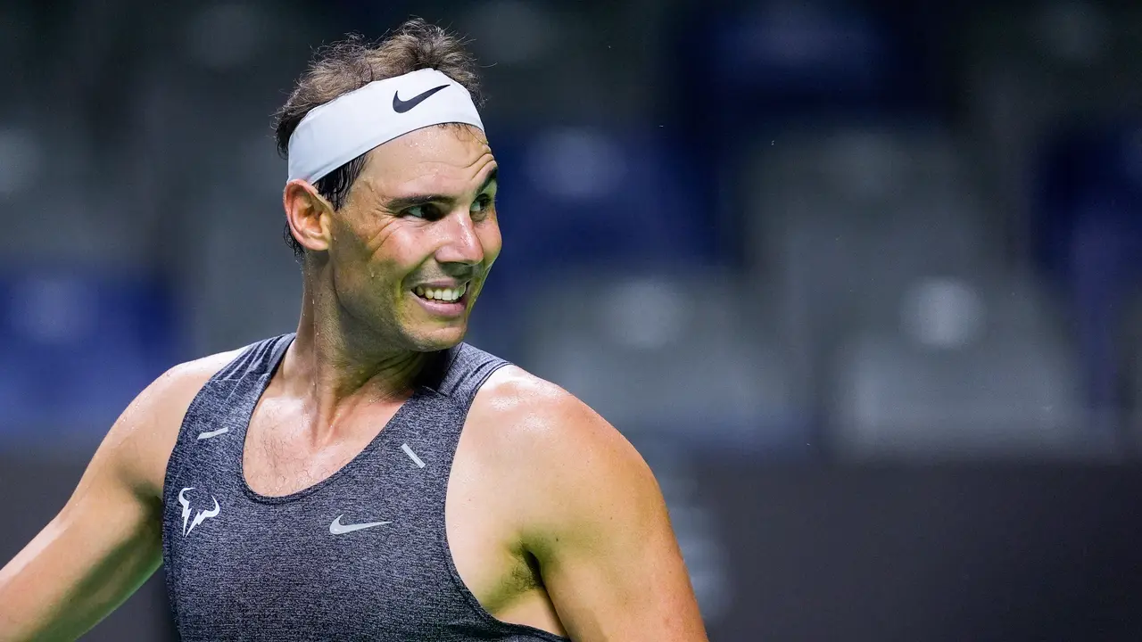 Rafa Nadal durante un entrenamiento. / EP