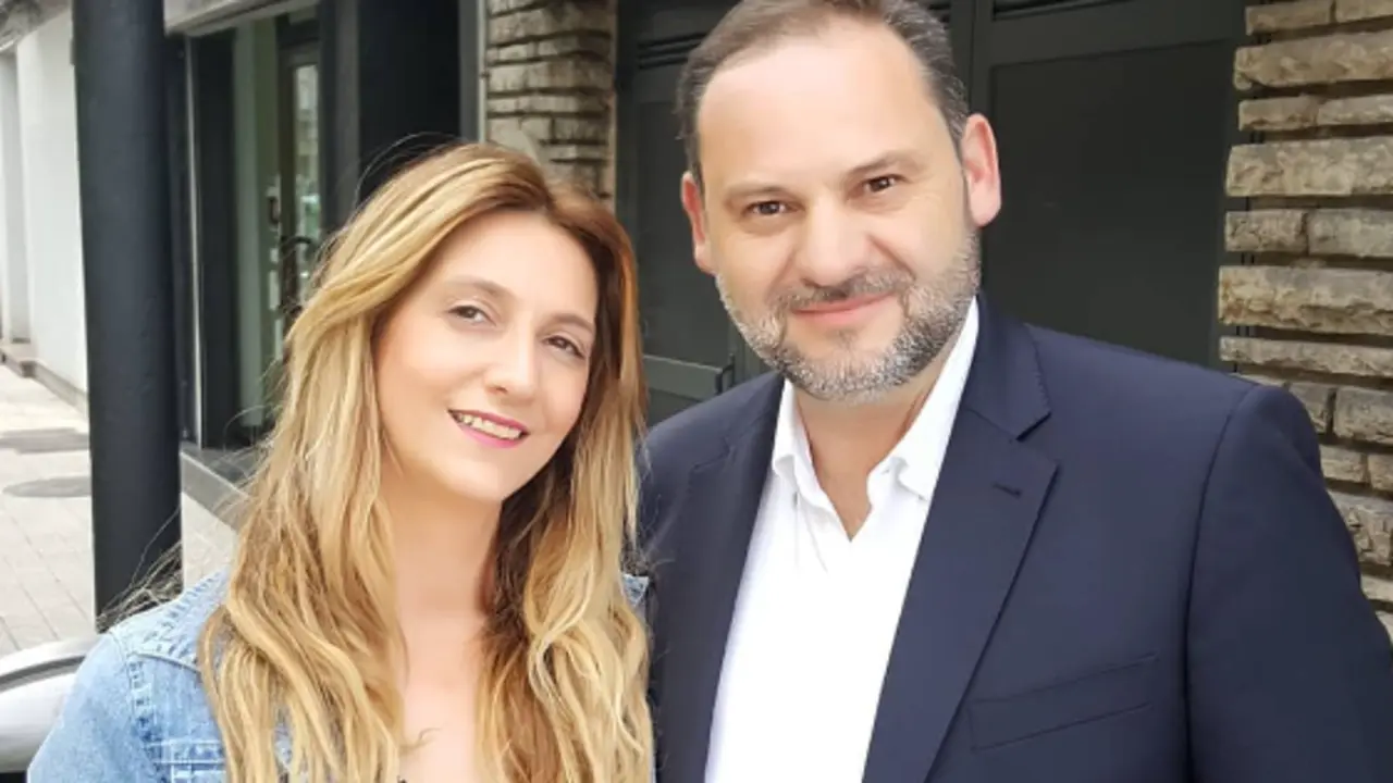 Claudia Montes en una fotograf&iacute;a con Jos&eacute; Luis &Aacute;balos. / @claudiamont734_