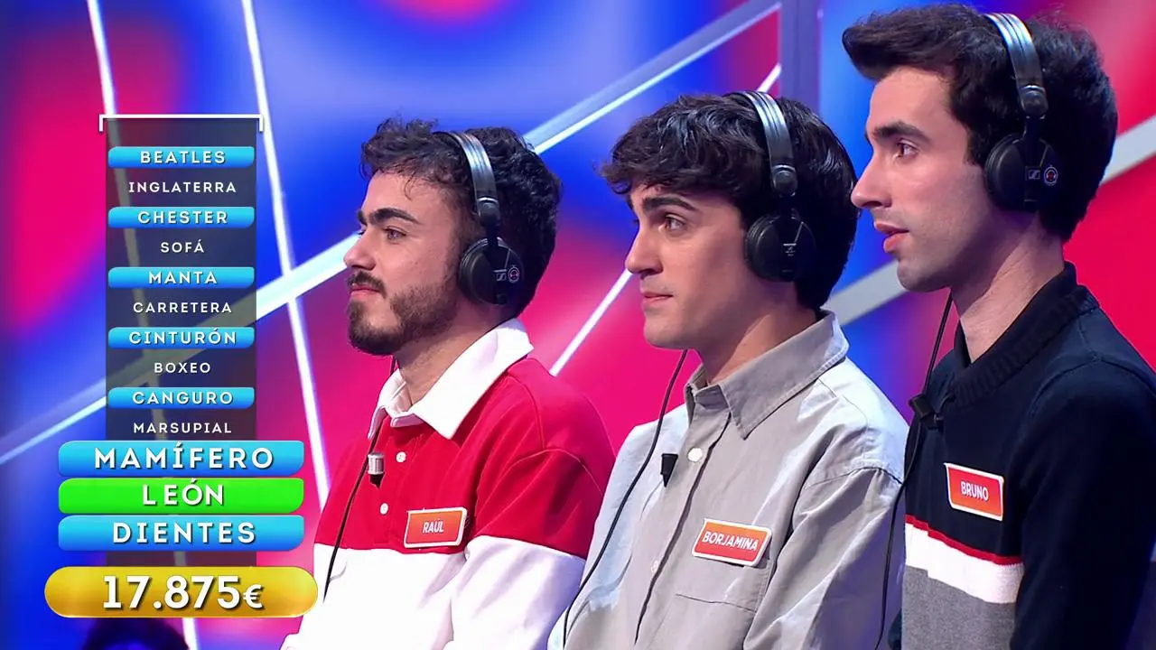 Los Mozos de Arousa durante el programa. / Mediaset