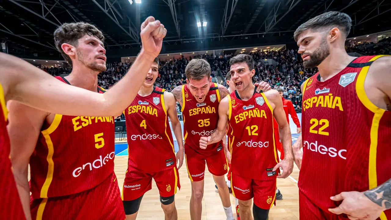 La selecci&oacute;n espa&ntilde;ola masculina de baloncesto. / FEB