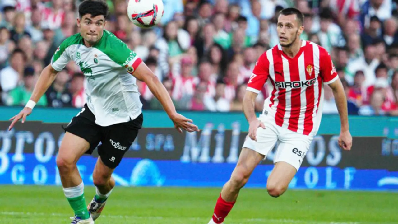 Encuentro entre el Racing de Santander y el Sporting de Gij&oacute;n. / LH
