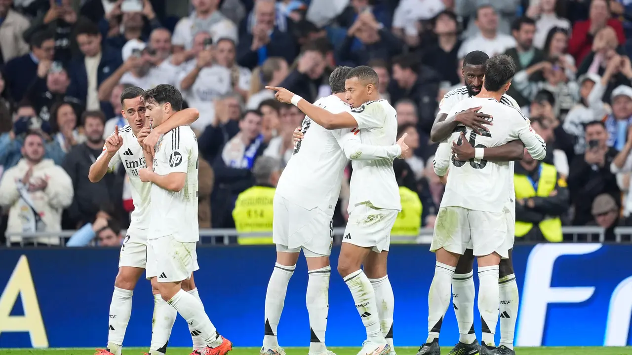Kylian Mbapp&eacute; celebra su gol en el Real Madrid-Getafe. / Oscar J. Barroso
