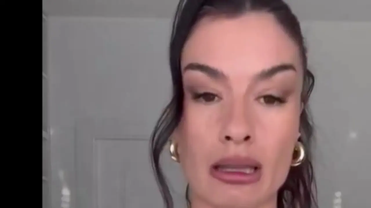 Captura del v&iacute;deo publicado por la influencer. / RSX