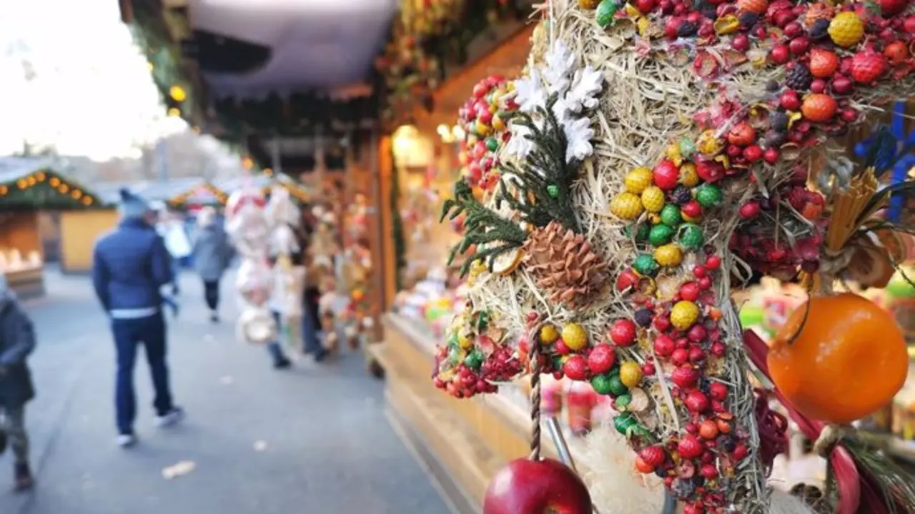 Los mercadillos navide&ntilde;os llenan las calles de magia y sabores. / EP