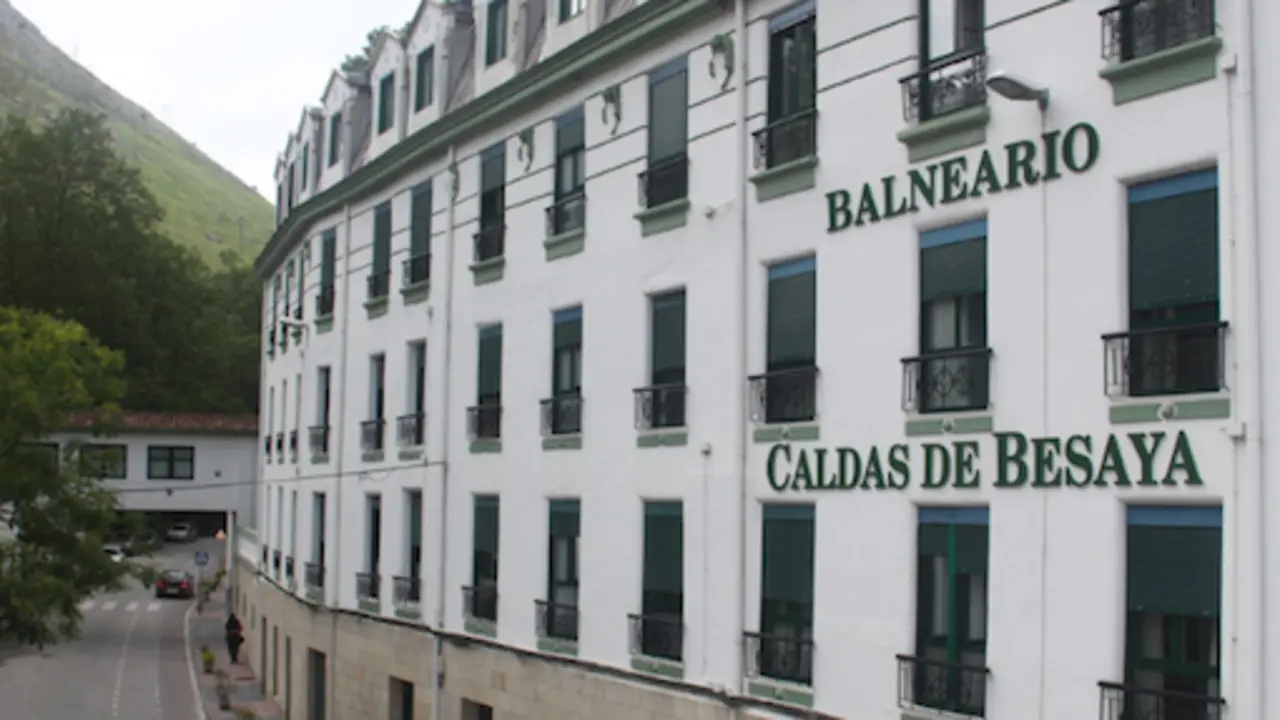 El balneario de las Caldas del Besaya. / B.C.B