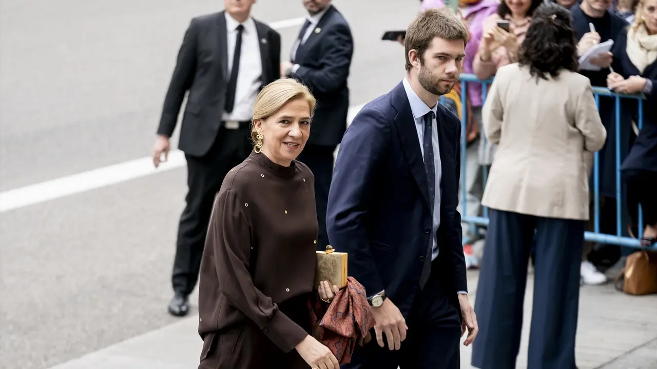 La Infanta Cristina y su hijo, Juan Valent&iacute;n Urdangar&iacute;n. EP / Archivo