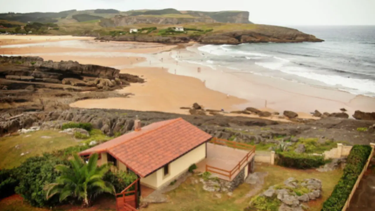 Fot. La Caba&ntilde;a de la Playa