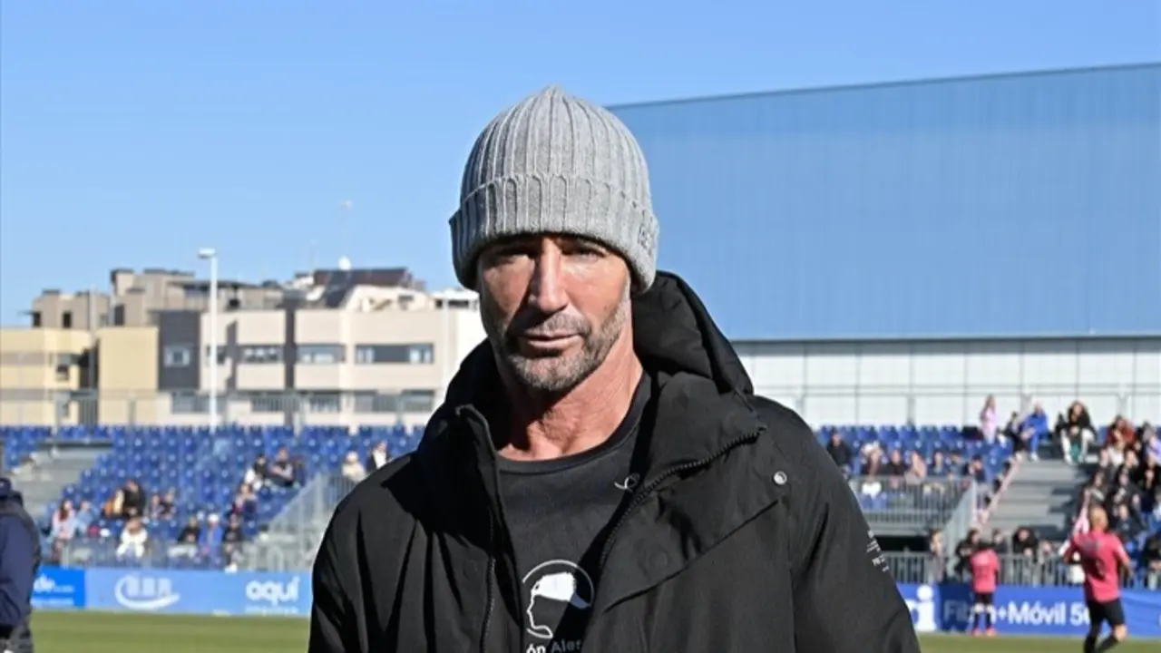 &Aacute;lvaro Mu&ntilde;oz Escassi. EP
