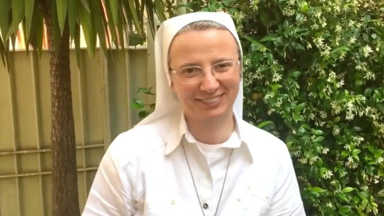 Sr. Simona Brambilla, M.C. / Vaticano