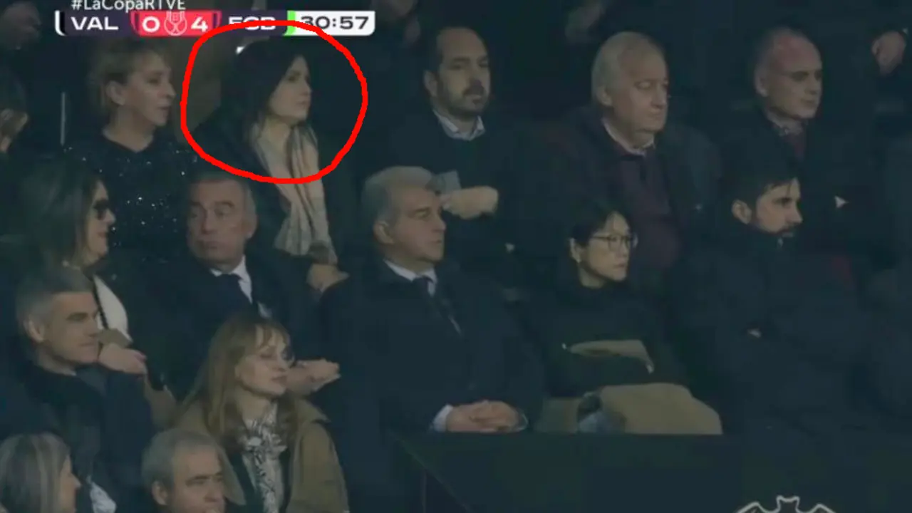 La alcaldesa de Paiporta durante el partido de Copa del rey entre Valencia y Barcelona. / RRSS