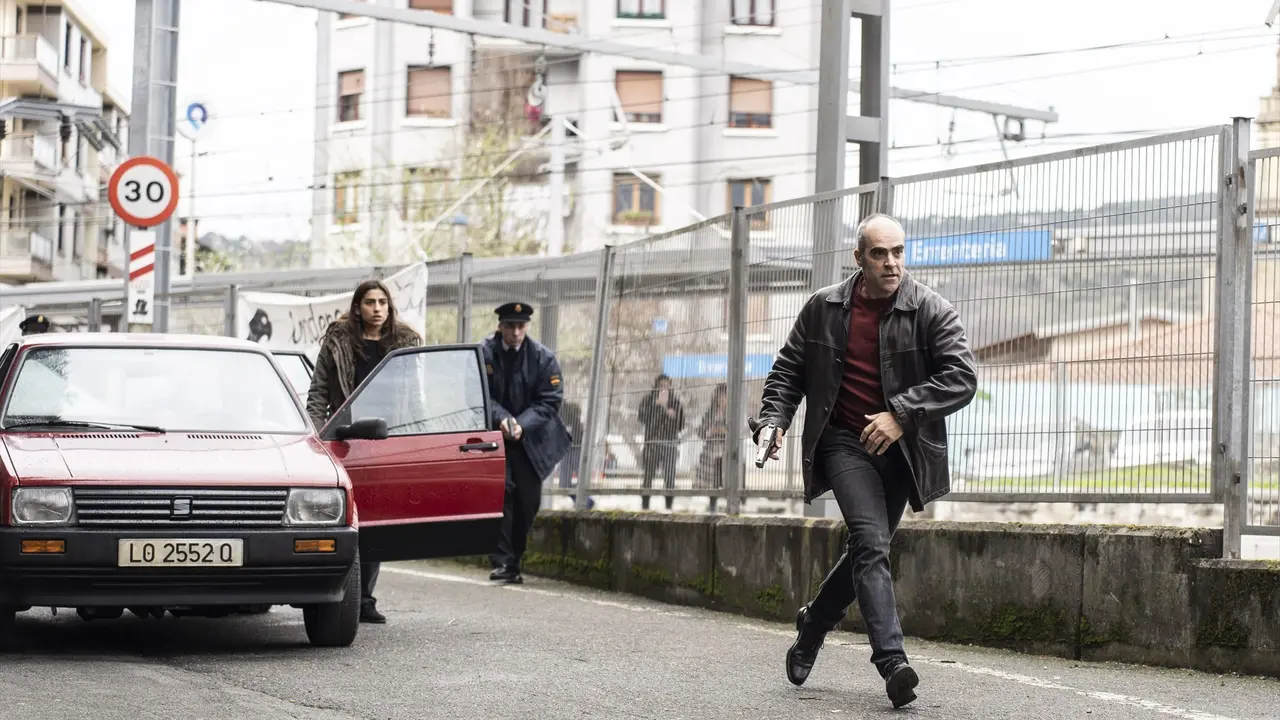 Teaser de La infiltrada, la nueva pel&iacute;cula de Arantxa Echevarr&iacute;a sobre una polic&iacute;a infiltrada en ETA. / MIKEL BLASCO