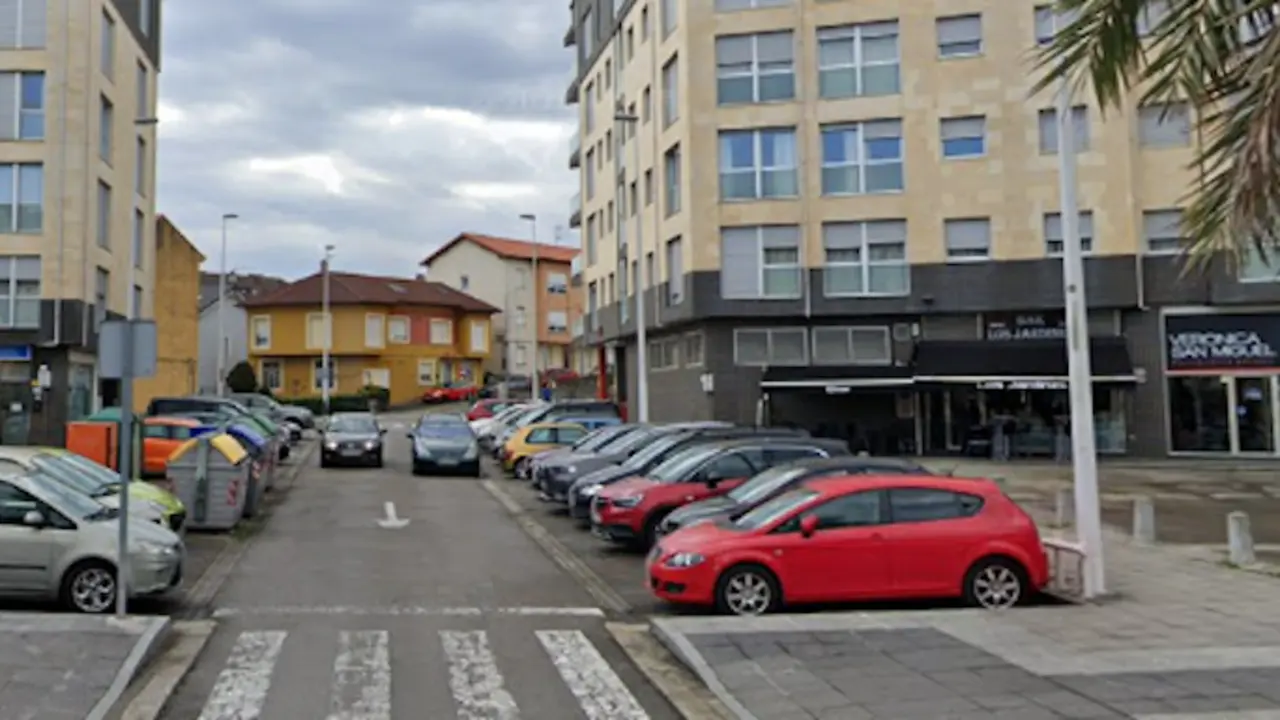 La calla Victorino Otero en Torrelavega. / A.E