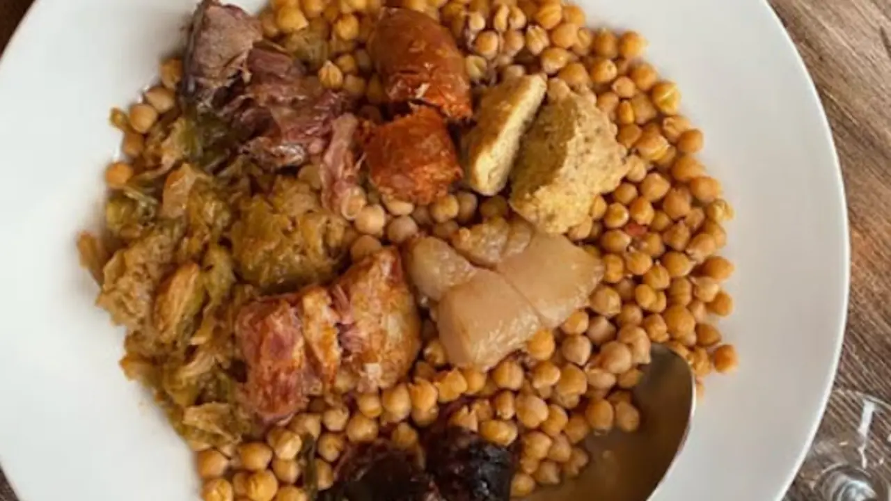 El cocido lebaniego del Cenador del Capit&aacute;n. / IG