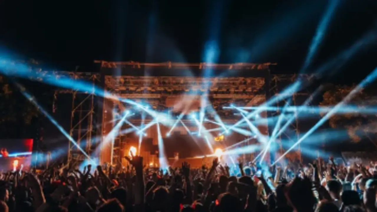 Varias personas disfrutan de un concierto. / A.S.