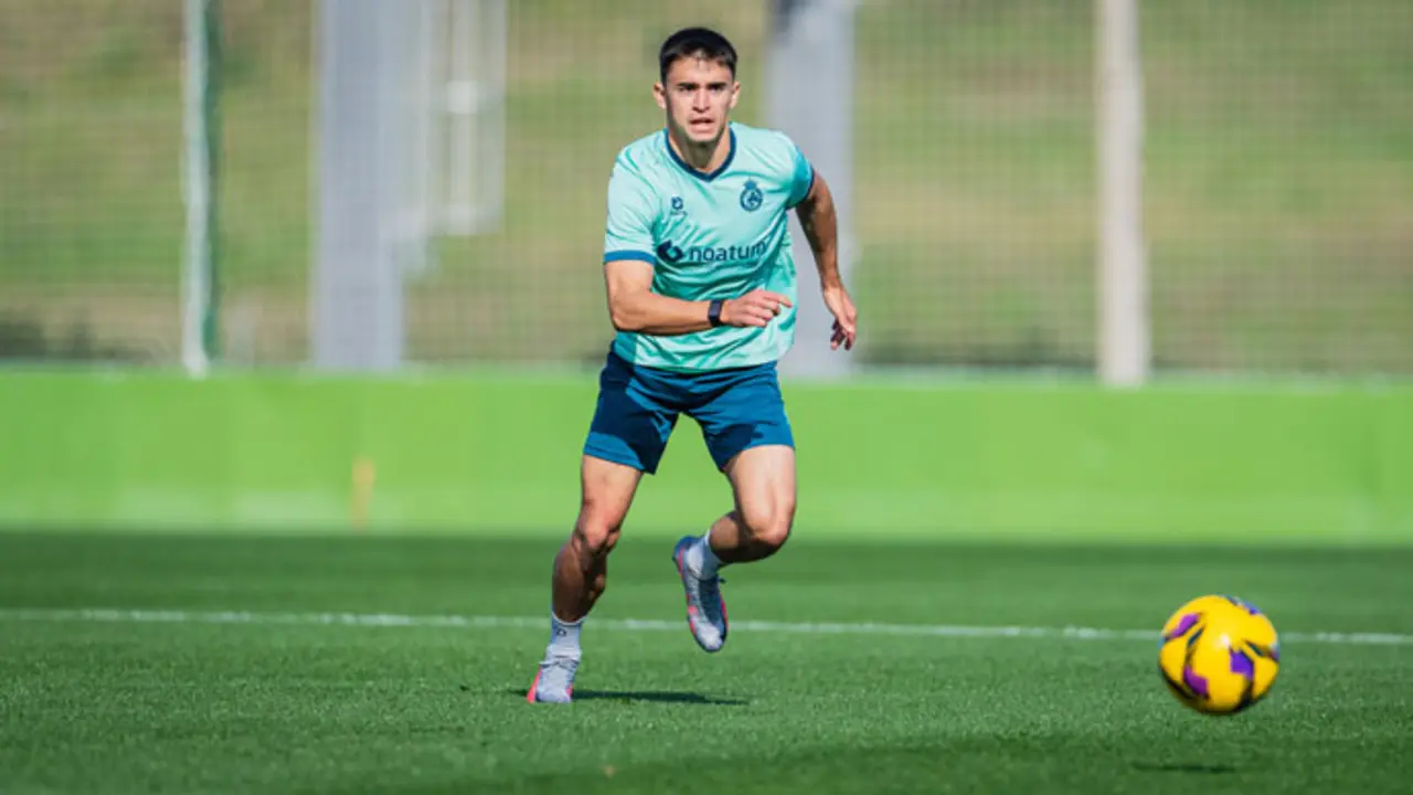 El jugador racinguista, Mario Garc&iacute;a. / RRC