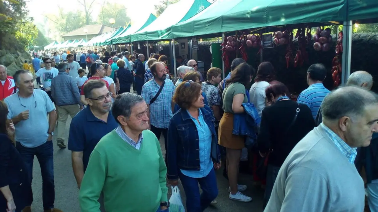 Un mercado en Lierganes. / EP