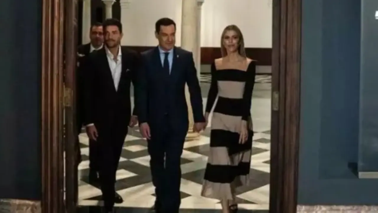 Manuela Villena con vestido de marca Andalucía. / Instagram