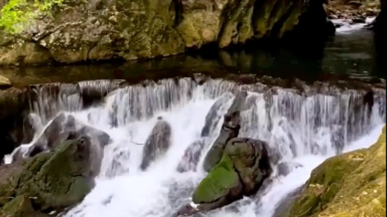 La fuente del Franc&eacute;s, en Hoznayo, Cantabria. / RRSS