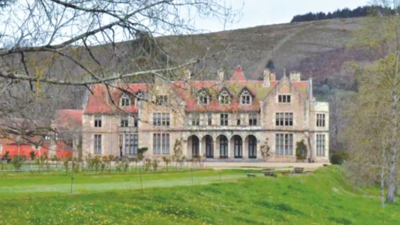 El Palacio de Los Hornillos donde se rodaron los exteriores de &lsquo;Los otros&rsquo;. / ALERTA