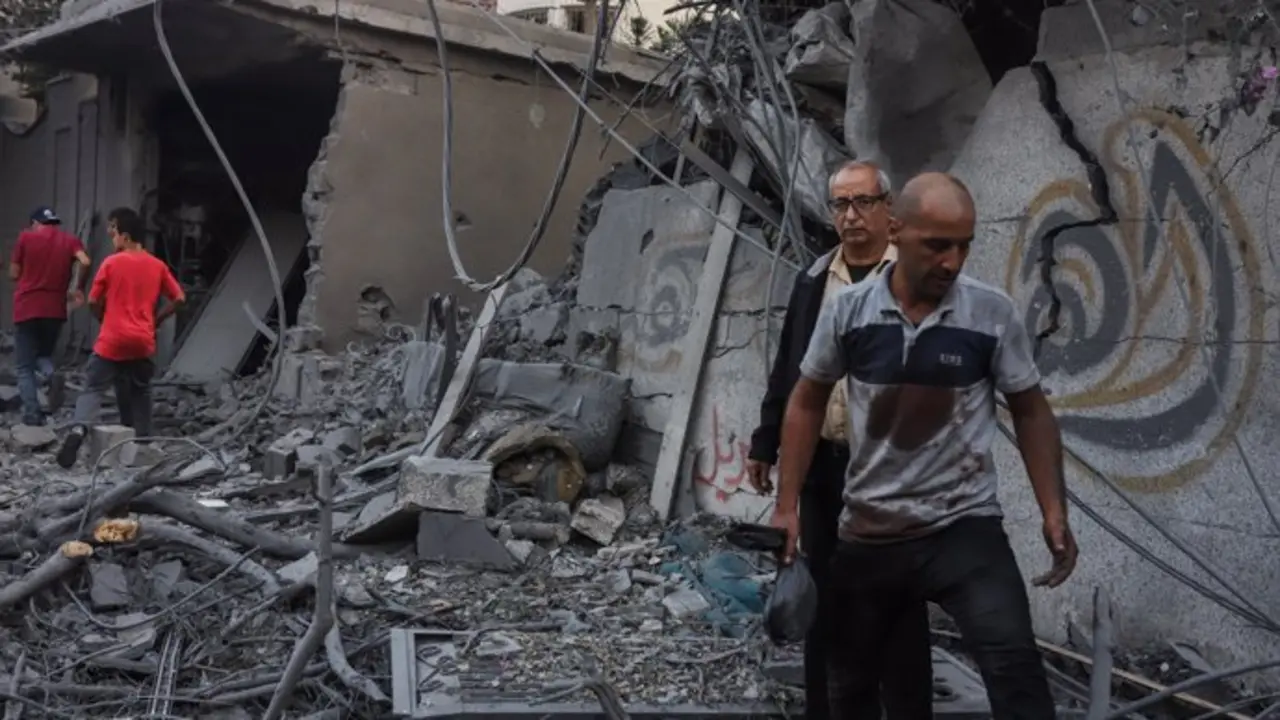 Israel detiene la entrada de ayuda en Gaza. / EP