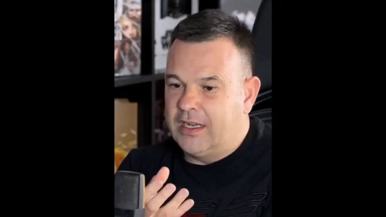 Jos&eacute; Elias durante el podcast de JordiWild. / X