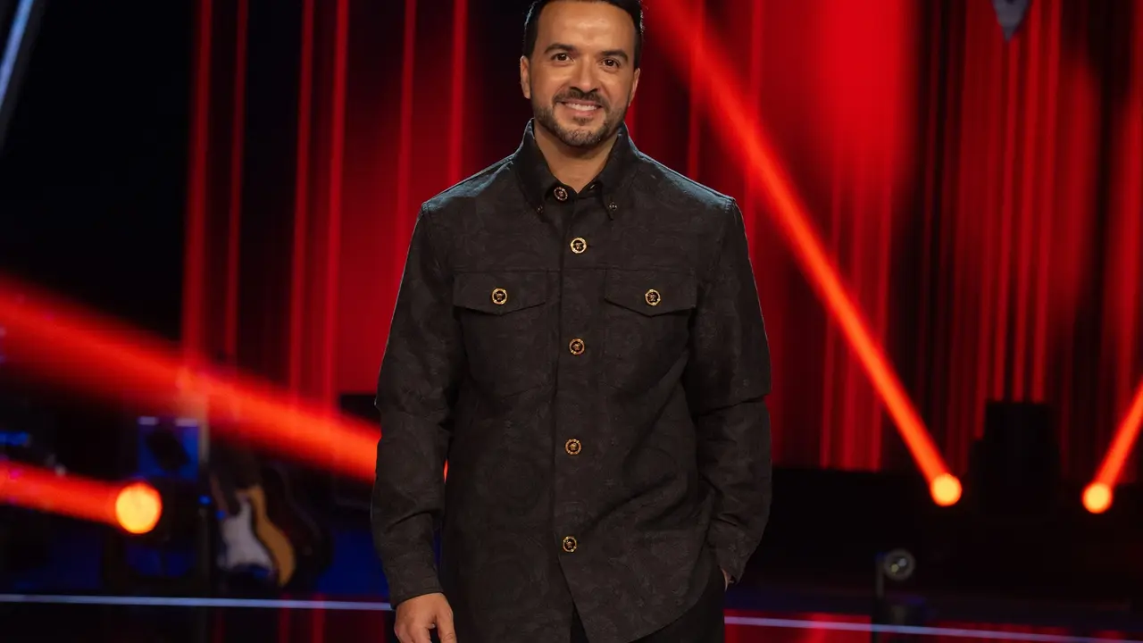 El cantante, Luis Fonsi. EP