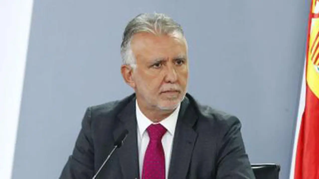 El ministro de Pol&iacute;tica Territorial y Memoria Democr&aacute;tica, &Aacute;ngel V&iacute;ctor Torres. / x