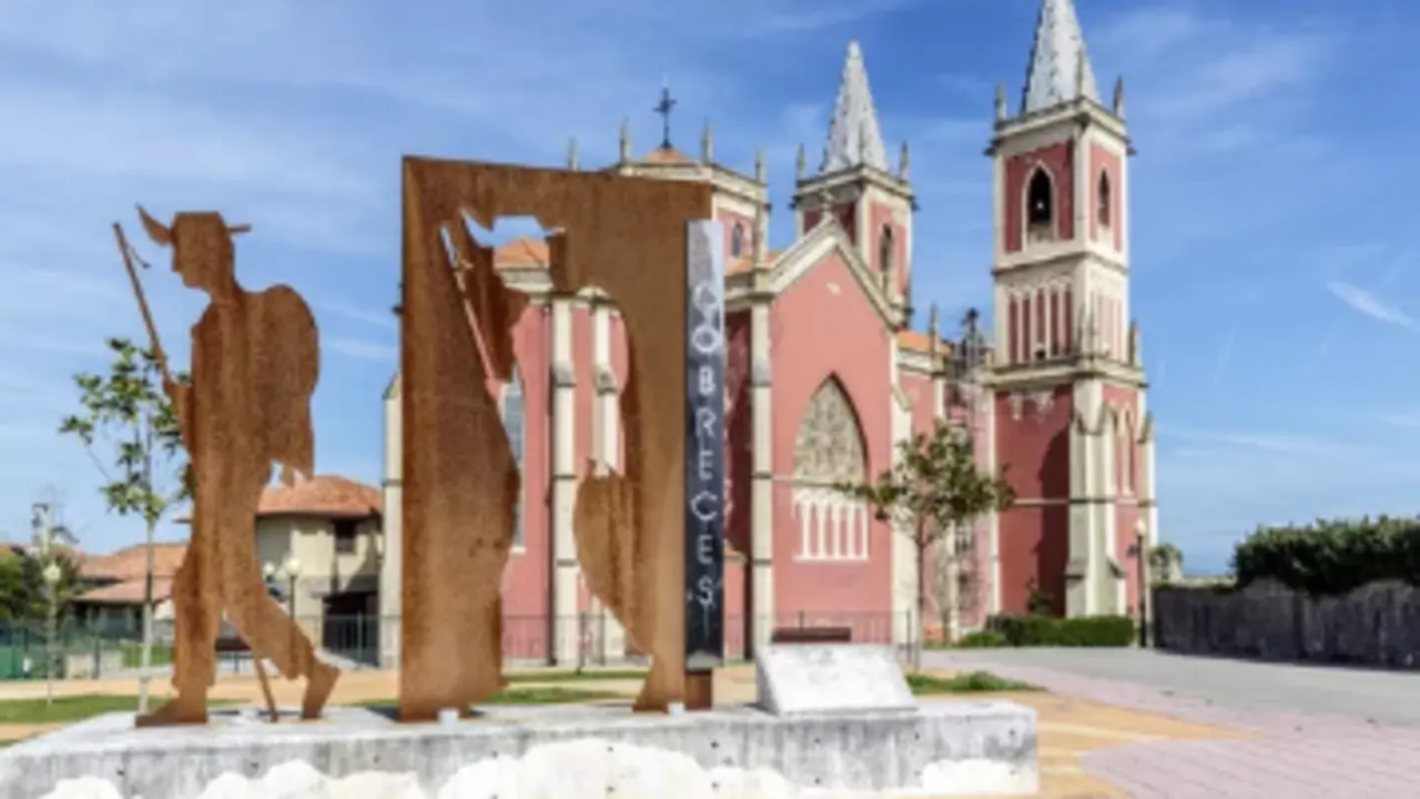 Uno de los lugares principales de C&oacute;breces. / A.S.
