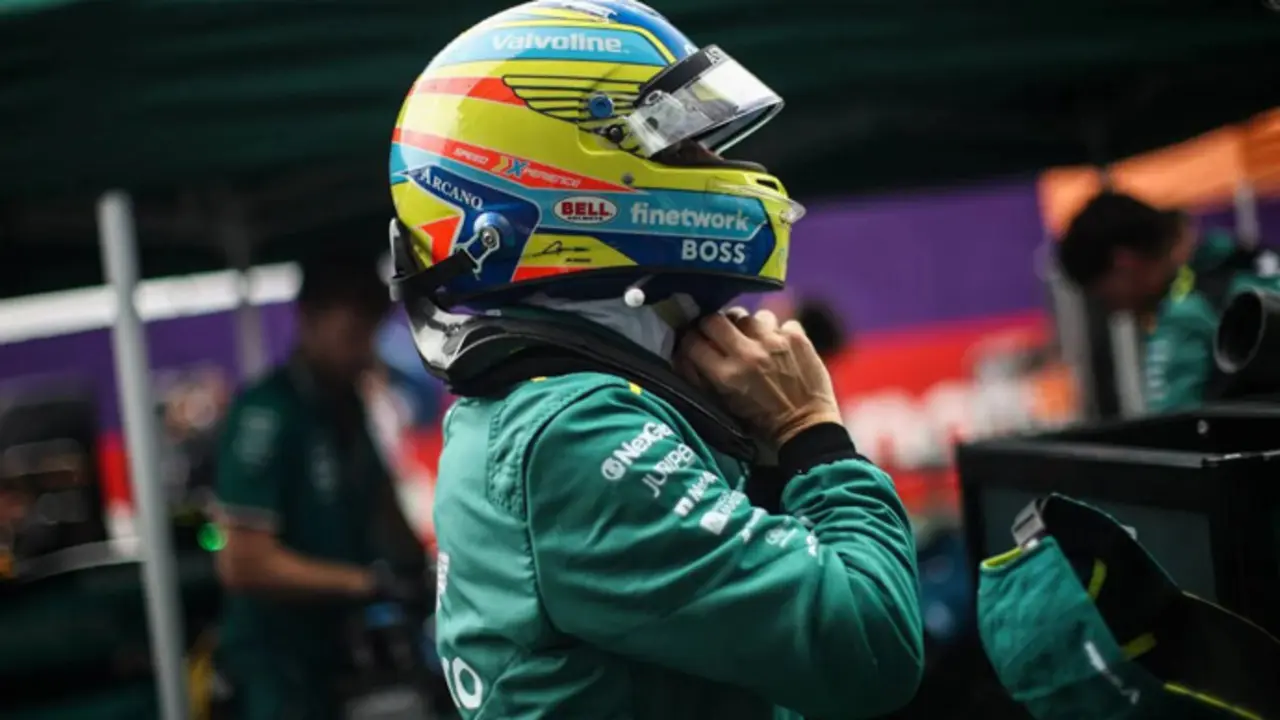 El piloto asturiano, fernando Alonso en Bahr&eacute;in. / x