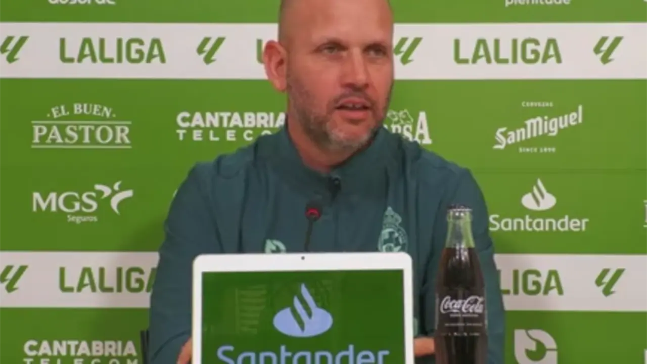 El t&eacute;cnico del Racing de Santander, Jos&eacute; Alberto. / RRC