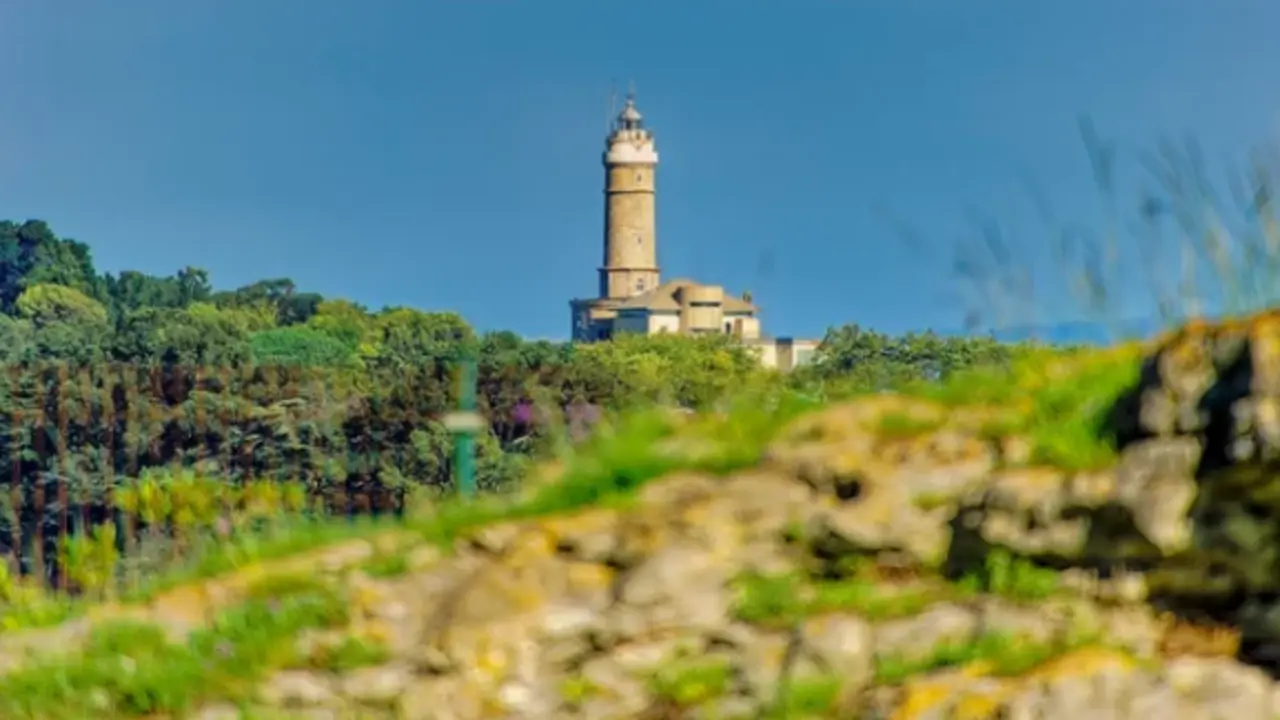 Vista de uno de los rincones de Isla en Cantabria. / A.S.P