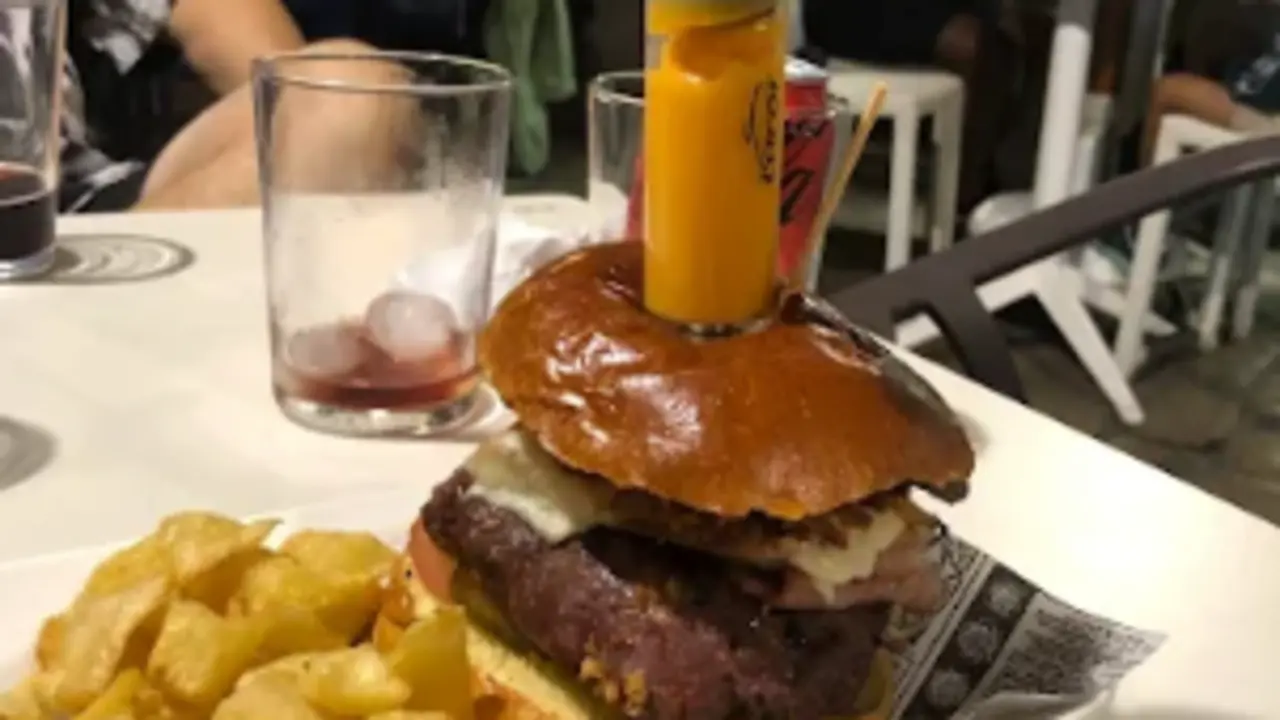 Una de las hamburguesas del local. / A.E