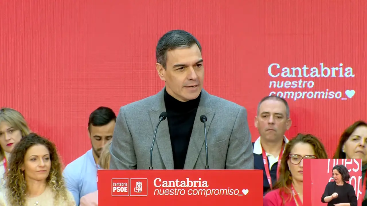 Pedro S&aacute;nchez durante su intervenci&oacute;n en Cantabria. / A.E.