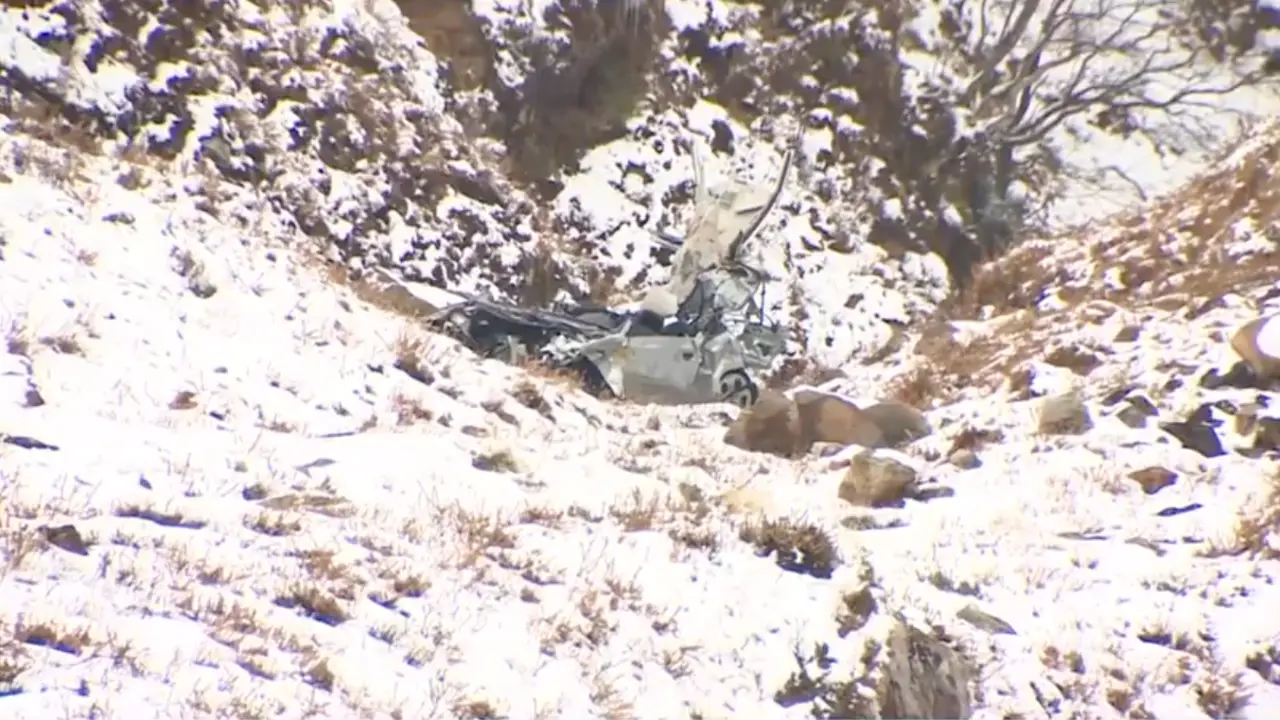 Estado en el que qued&oacute; el coche de las v&iacute;ctimas. / RTVE