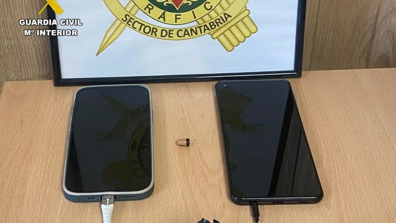 Material incautado por la Guardia Civil. / GC