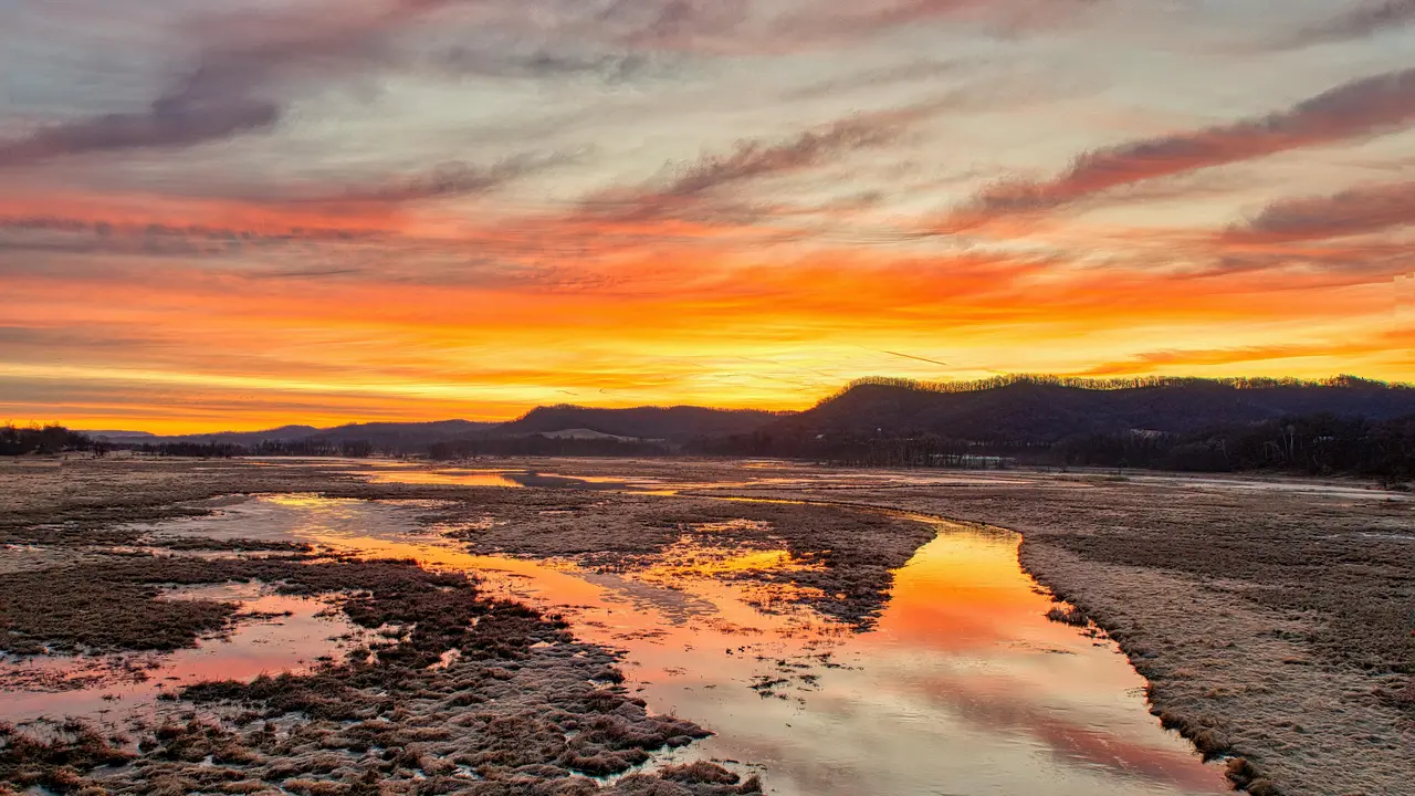 Un atardecer desde una playa de Cantabria. / A.E