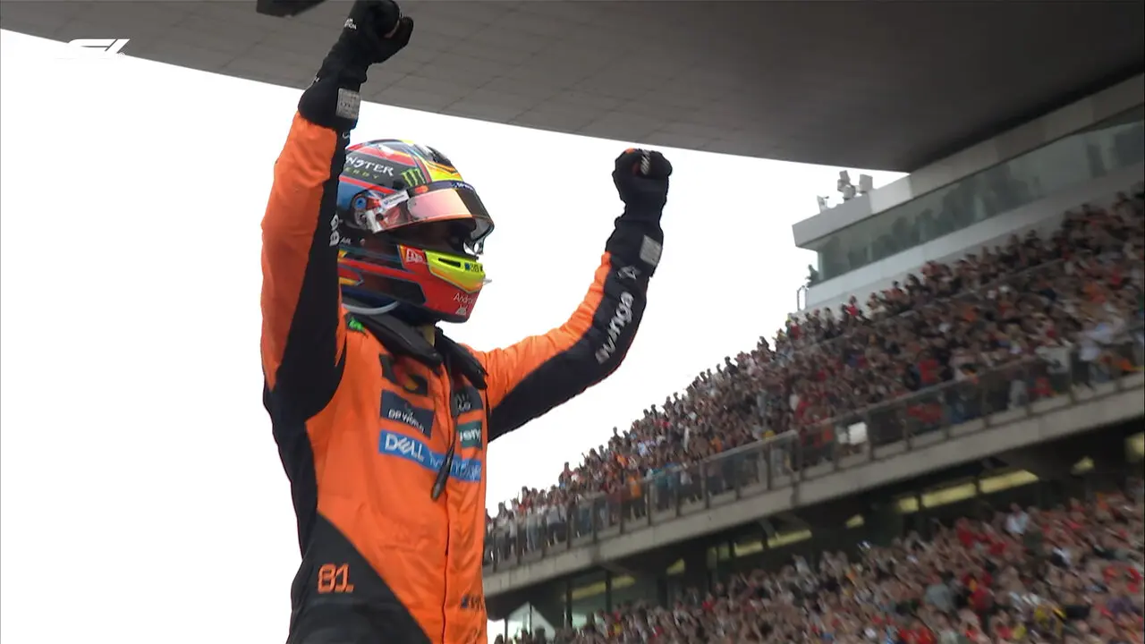 Piastri celebra la victoria en China. / F1