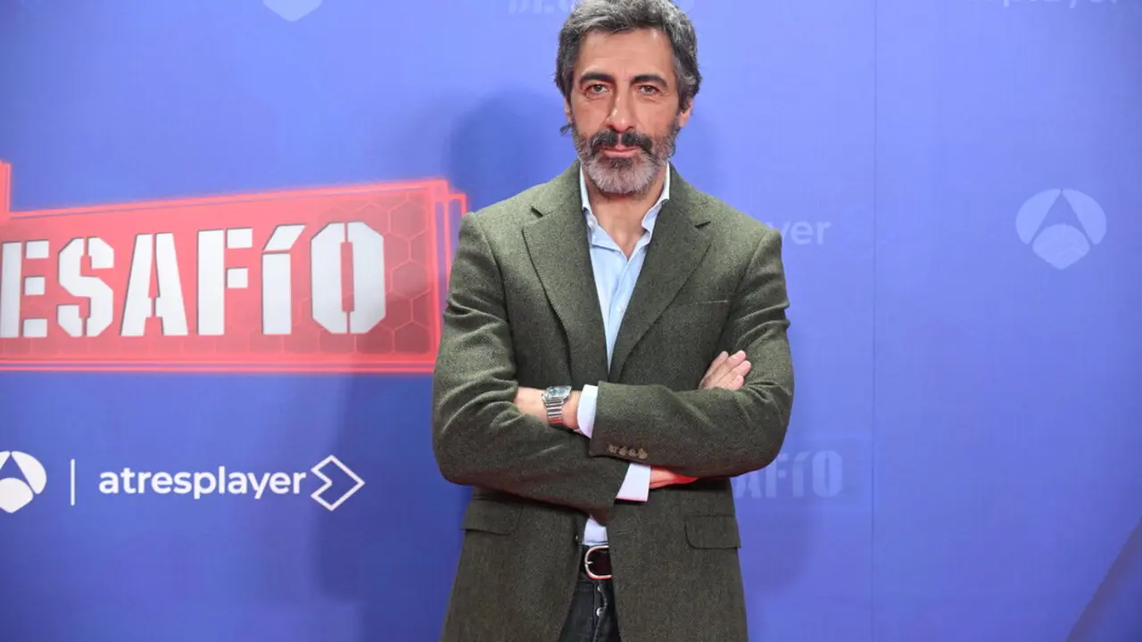Juan del Val sorprendi&oacute; en "El Hormiguero" al cuestionar las preferencias de Pablo Motos sobre los gimnasios hoteleros, lo que desat&oacute; un animado debate entre los colaboradores del programa. / EP